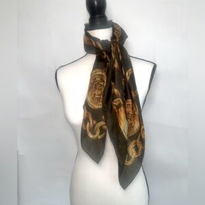 Bold gold chain scarf kerchief black gold fashionista lux vibes